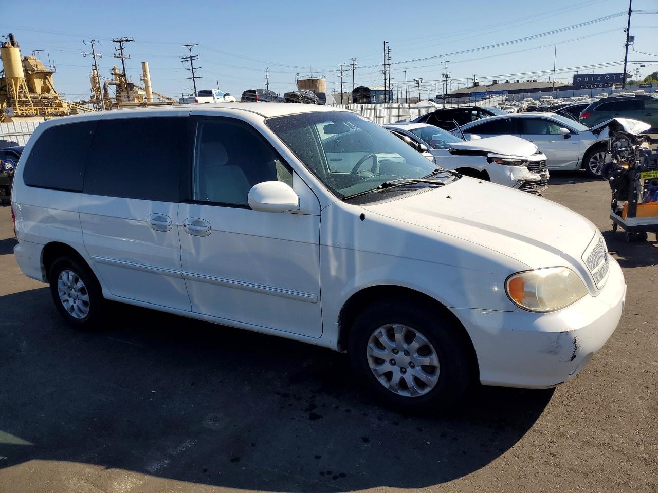 2005 KIA SEDONA LX photo 7