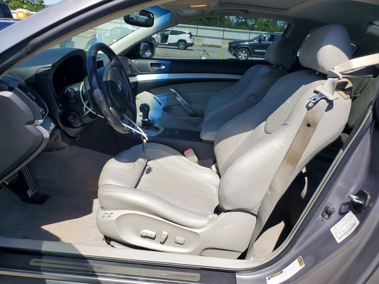 2008 INFINITI G37 BASE photo 6