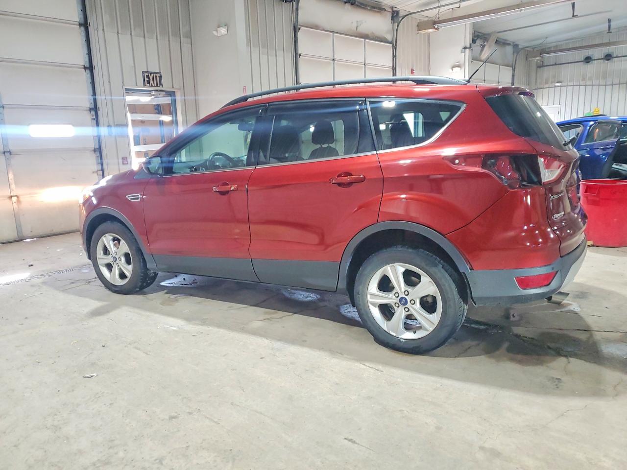 2016 FORD ESCAPE SE photo 4