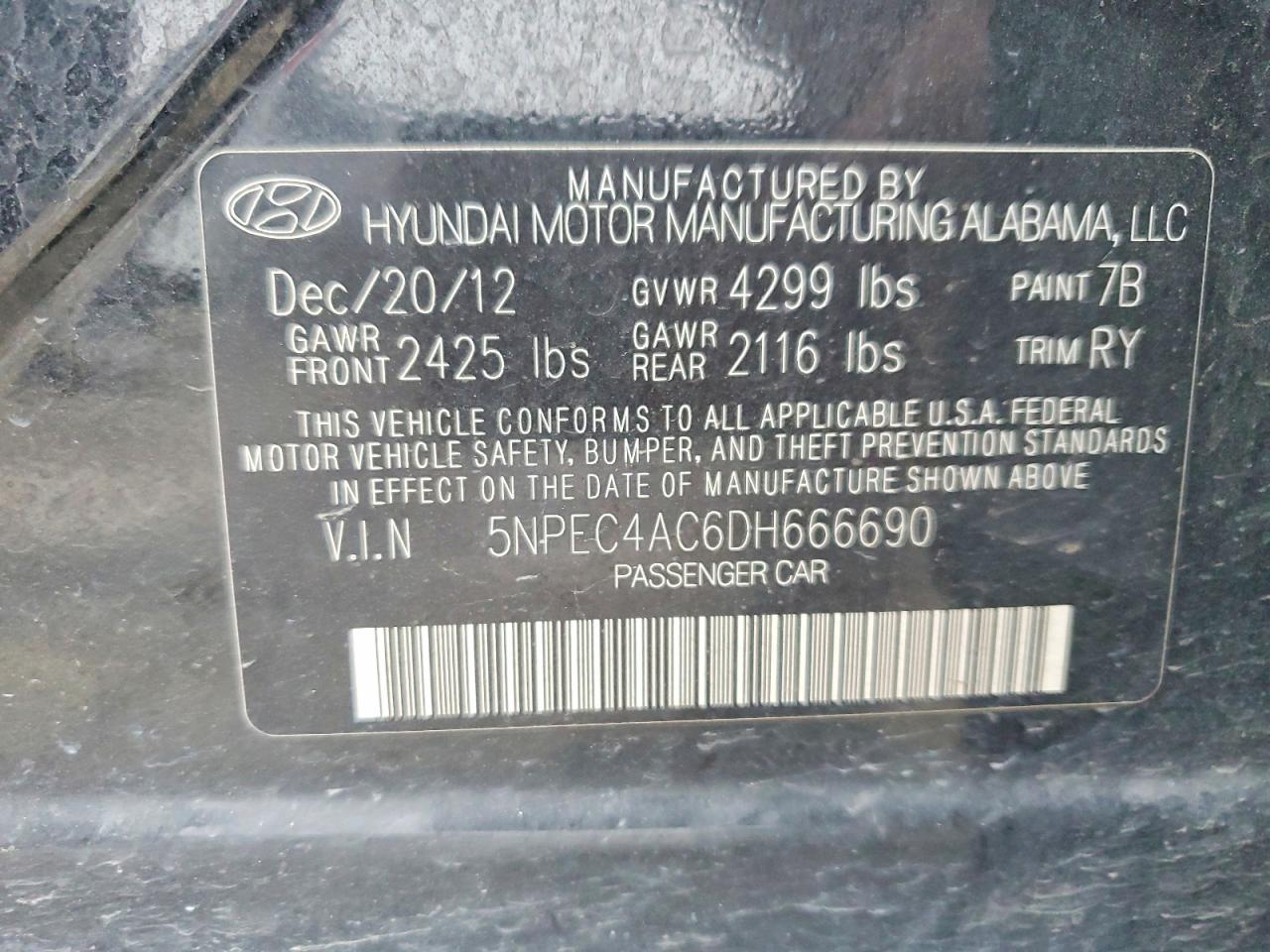 2013 HYUNDAI SONATA SE photo 23