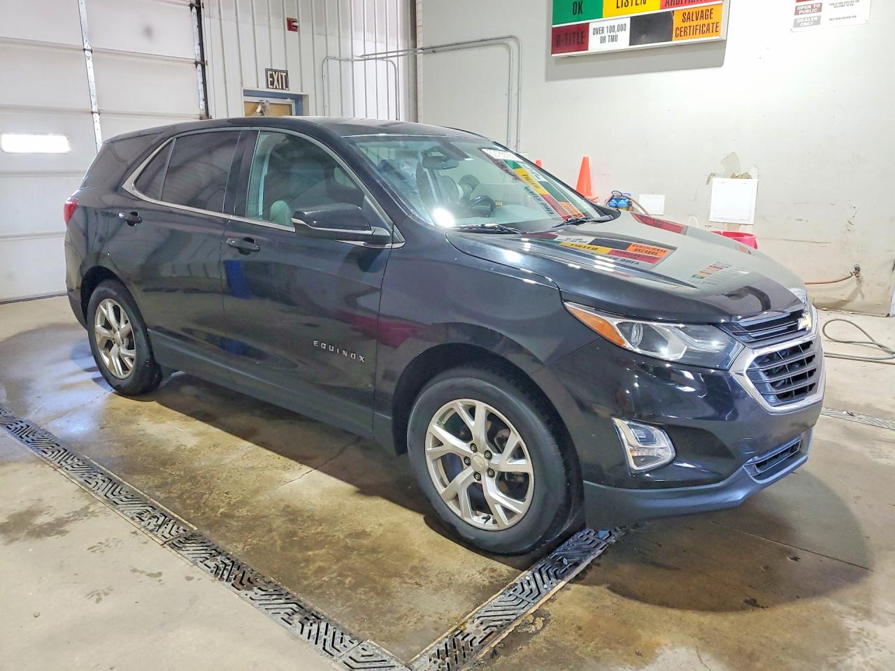 2019 CHEVROLET EQUINOX LT photo 4