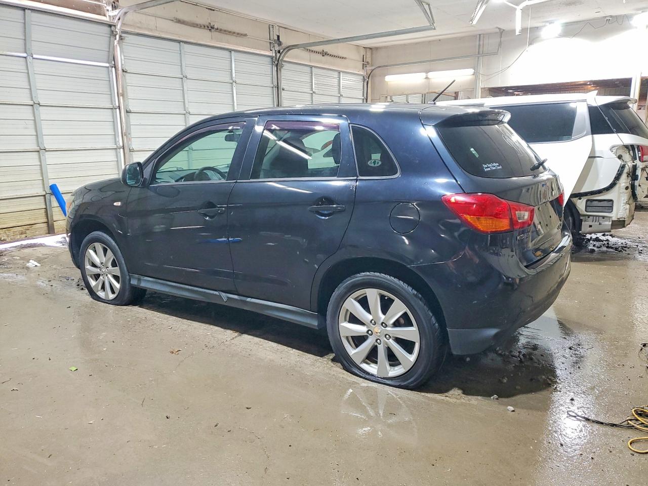 2015 MITSUBISHI OUTLANDER SPORT ES photo 3