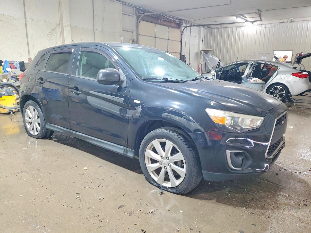 2015 MITSUBISHI OUTLANDER SPORT ES photo 7