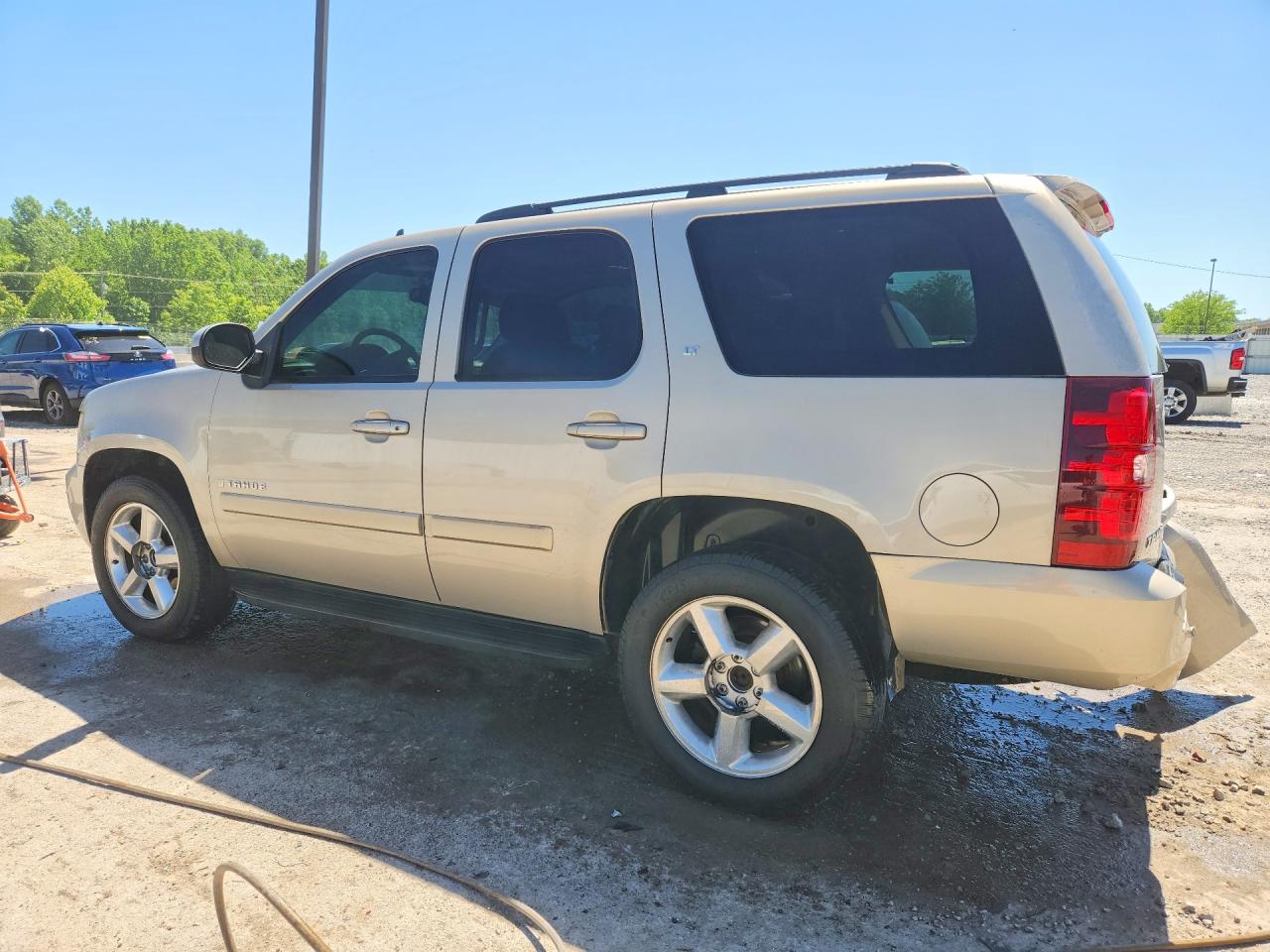 2007 CHEVROLET TAHOE C1500 photo 3