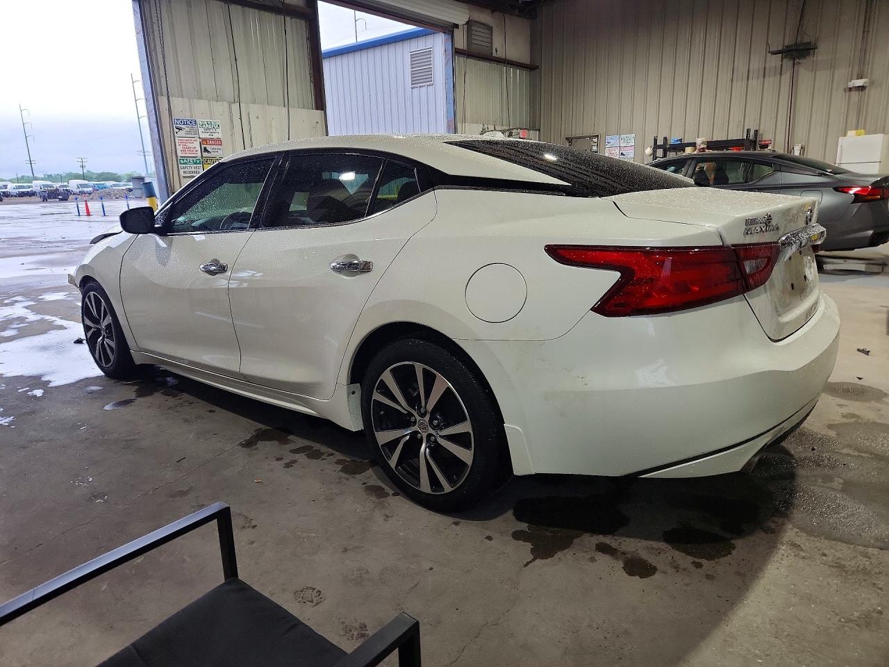 2017 NISSAN MAXIMA 3.5 S photo 3