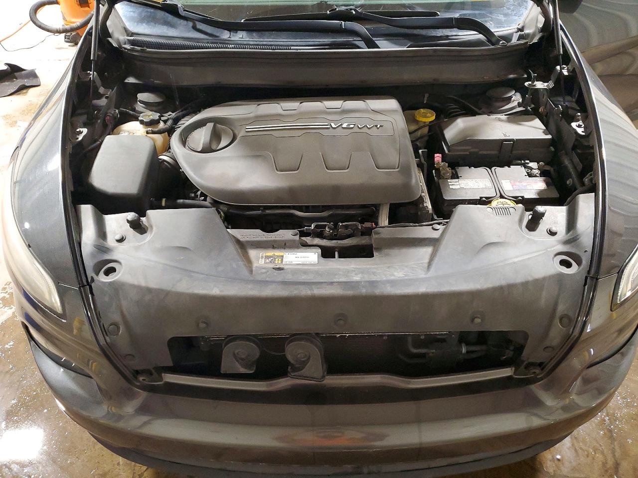 2016 JEEP CHEROKEE LATITUDE photo 23