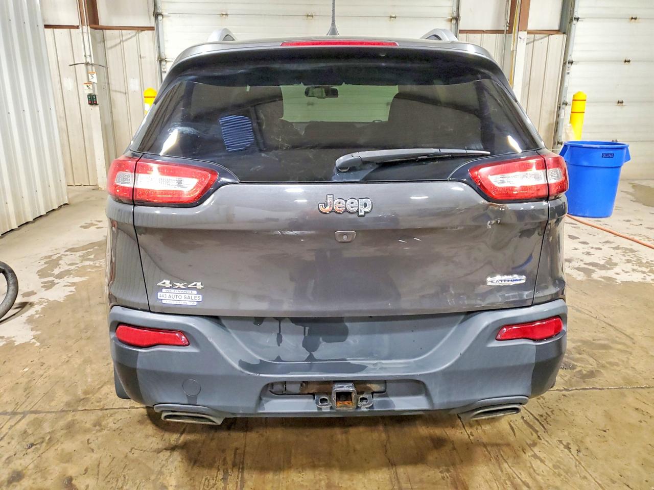 2016 JEEP CHEROKEE LATITUDE photo 11