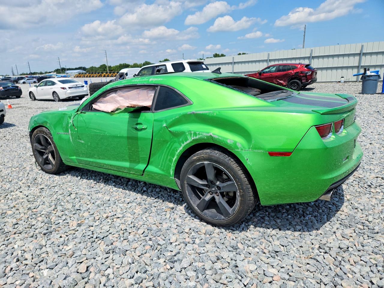 2011 CHEVROLET CAMARO LT photo 4