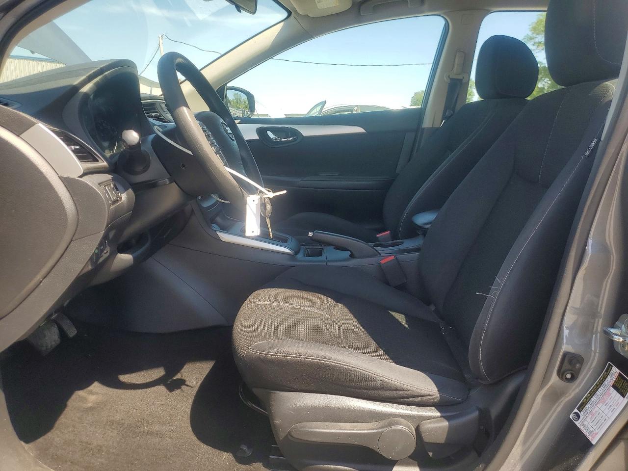 2017 NISSAN SENTRA S photo 7