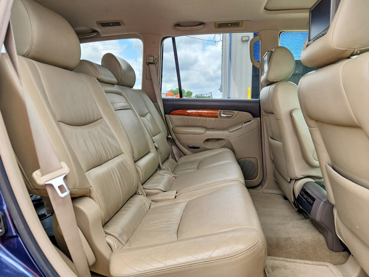 2005 LEXUS GX 470 photo 21