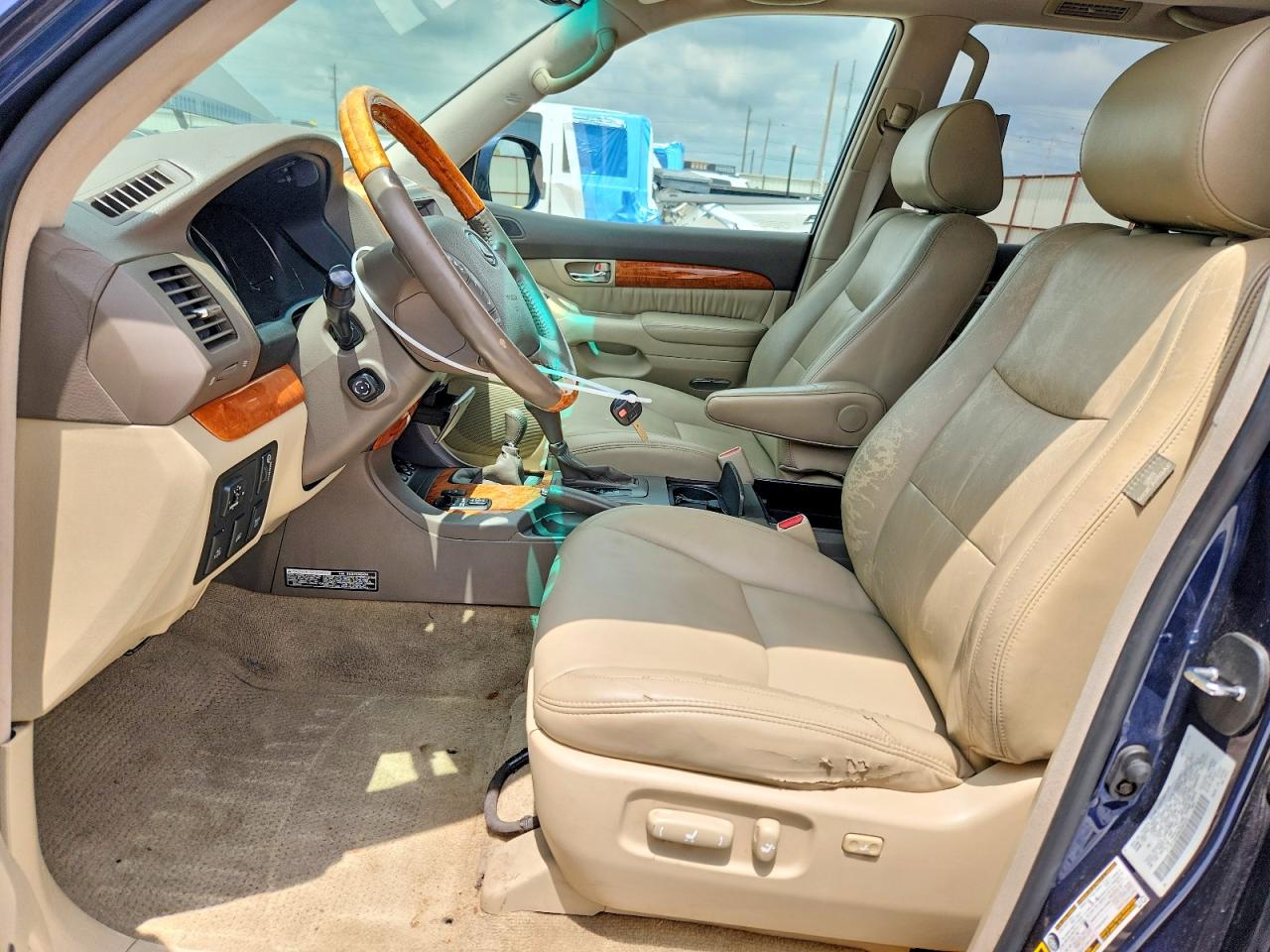 2005 LEXUS GX 470 photo 13
