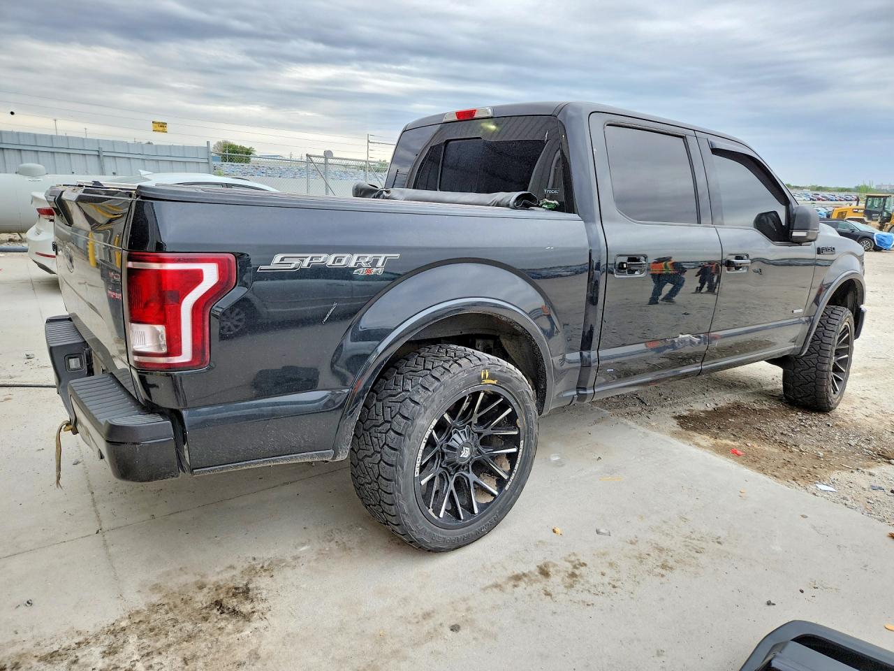 2015 FORD F150 SUPERCREW photo 7