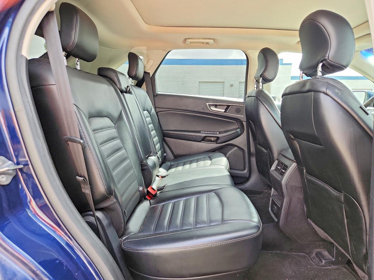 2017 FORD EDGE SEL photo 19