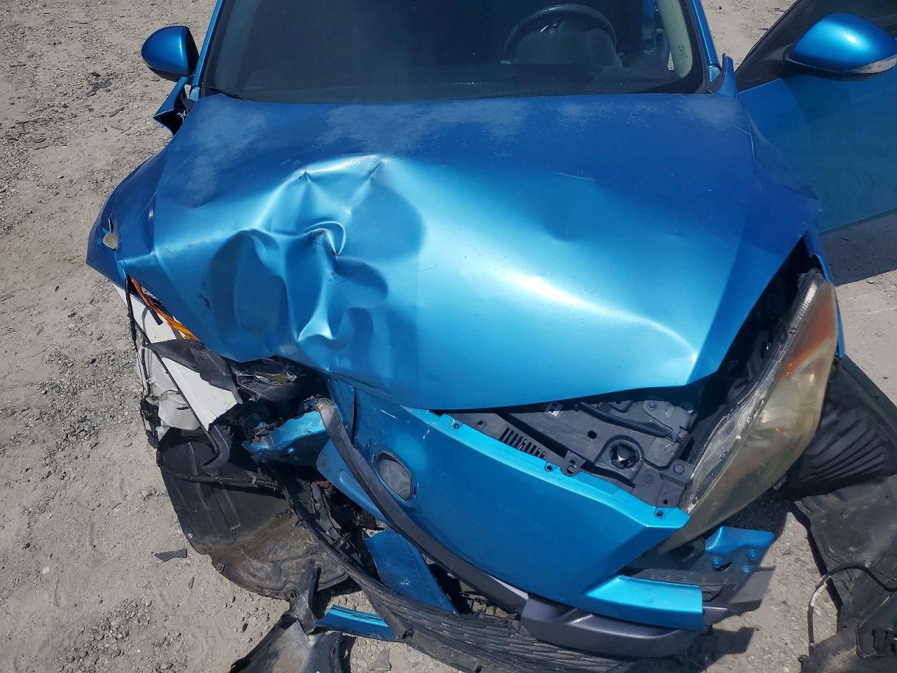 2010 MAZDA 3 S photo 21