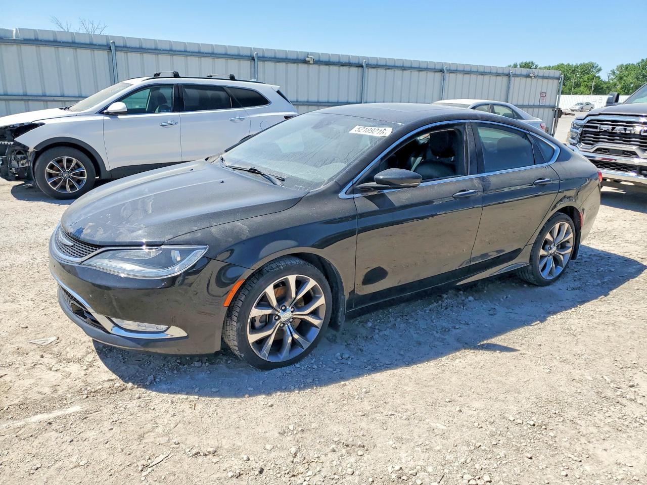 2016 CHRYSLER 200