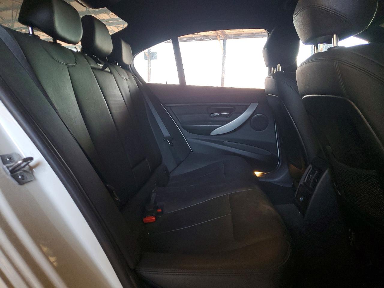 2015 BMW 335 I photo 28