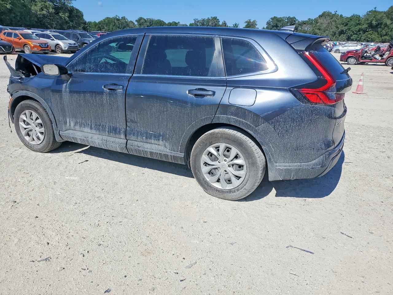 2024 HONDA CR-V LX photo 3