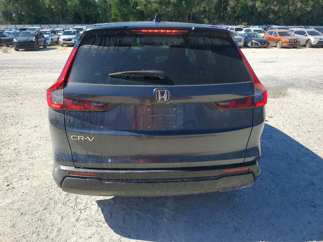 2024 HONDA CR-V LX photo 11