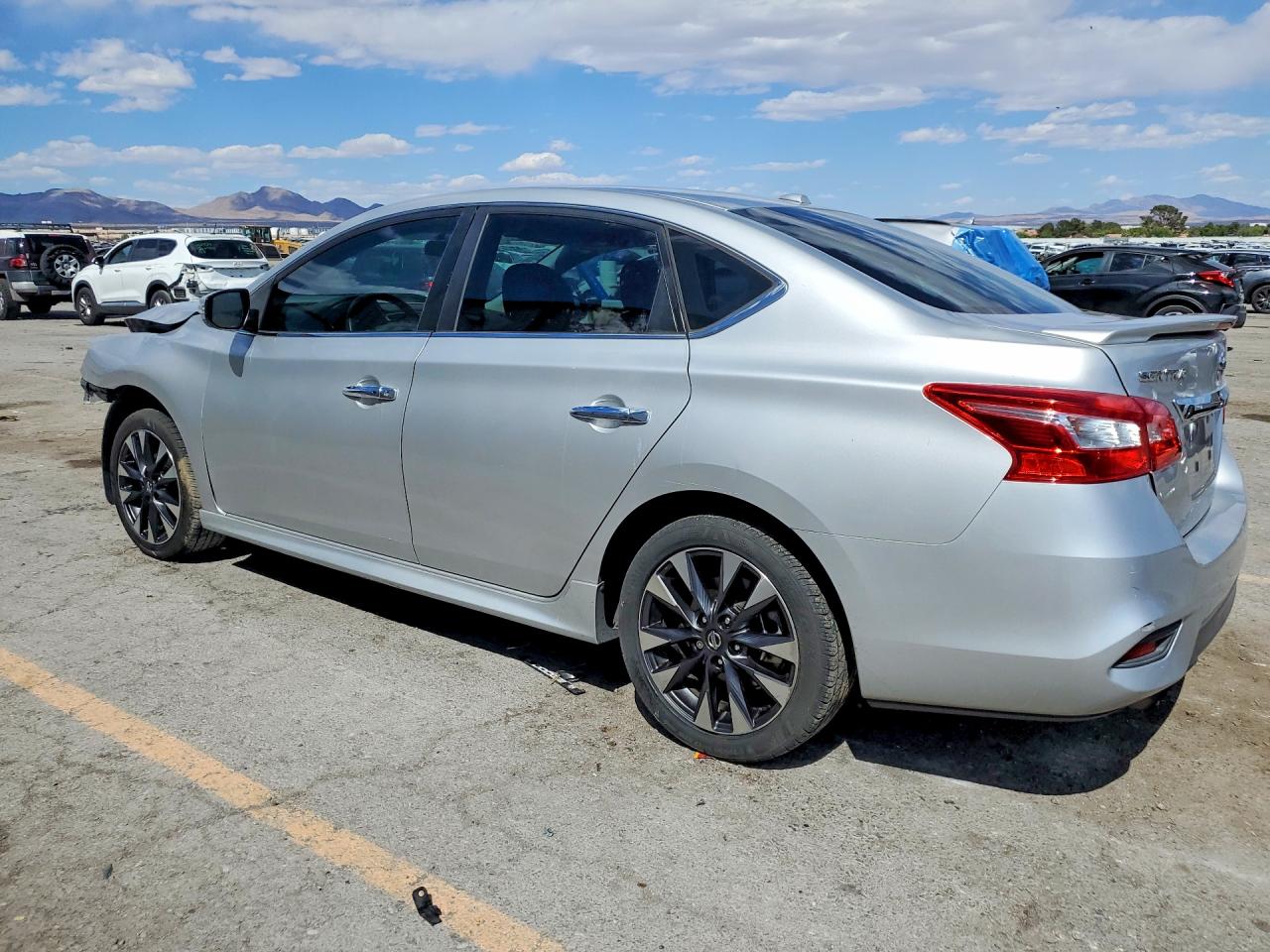 2016 NISSAN SENTRA SR photo 3
