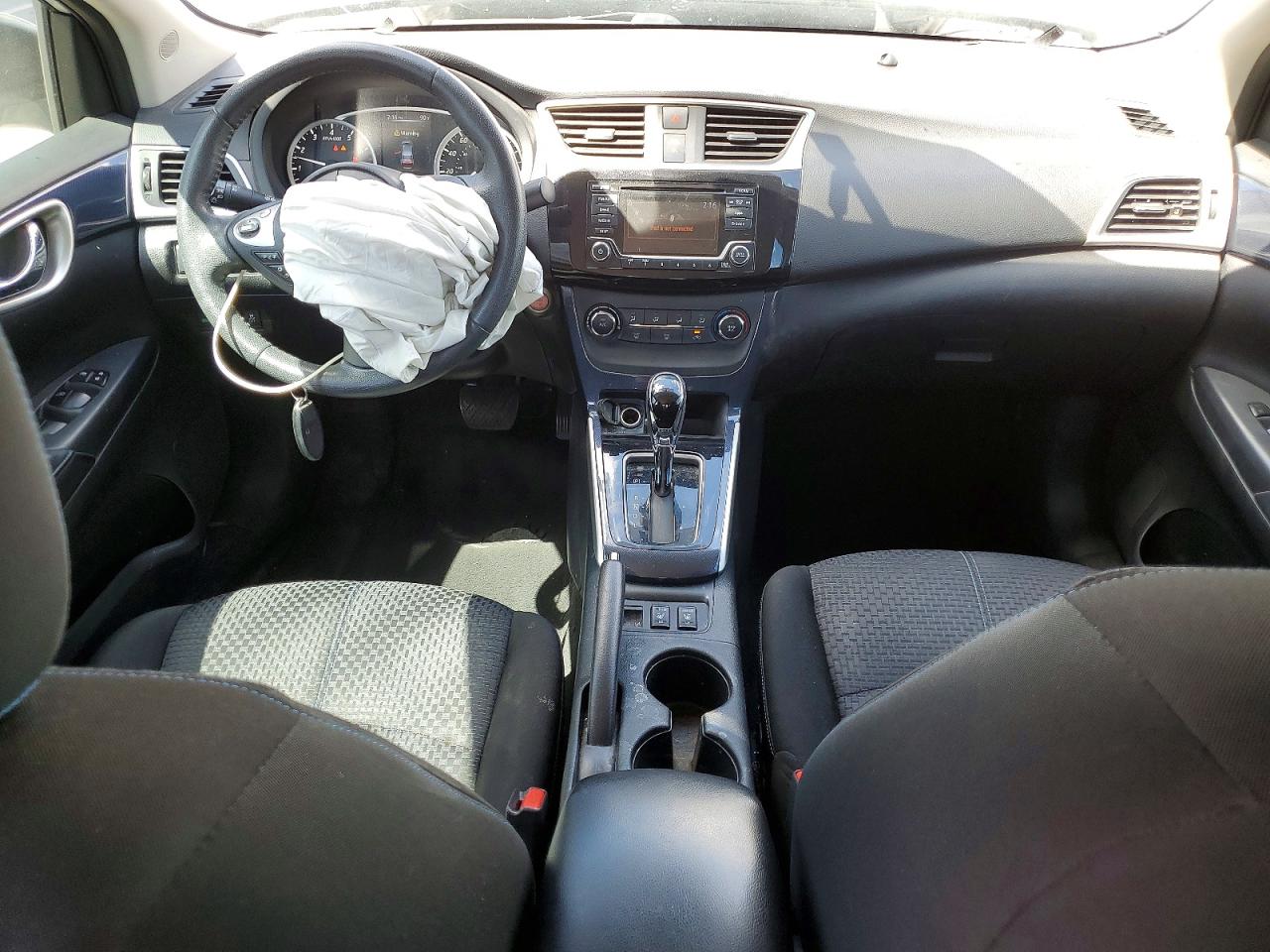 2016 NISSAN SENTRA SR photo 15