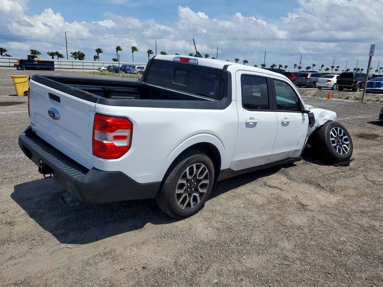 2024 FORD MAVERICK LARIAT photo 5