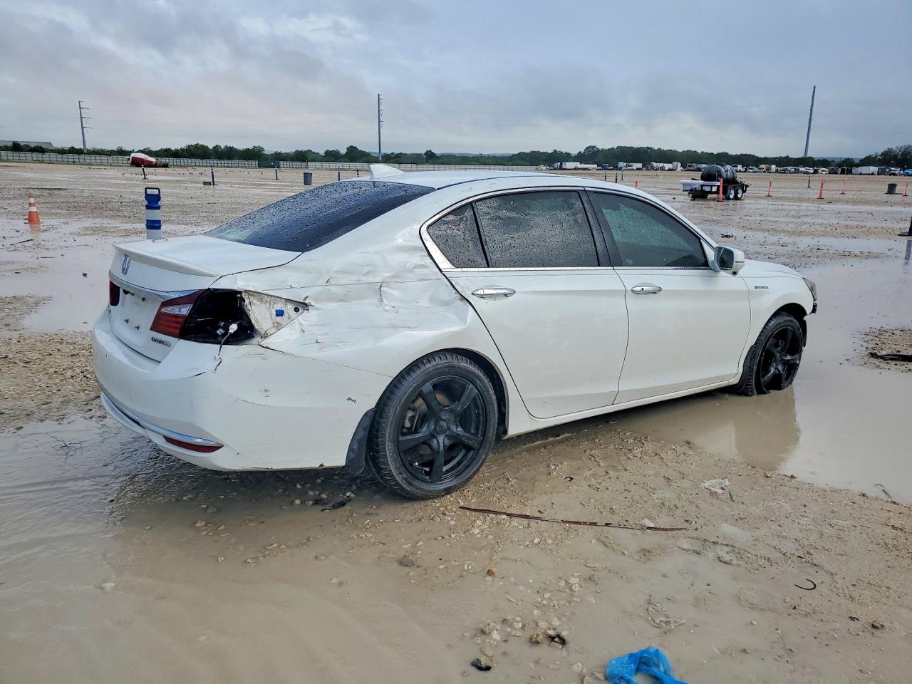 2017 HONDA ACCORD HYBRID EXL photo 5