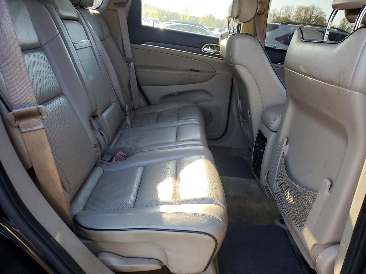2015 JEEP GRAND CHEROKEE OVERLAND photo 21
