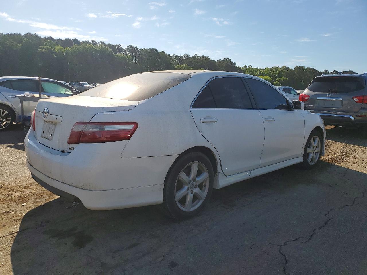 2009 TOYOTA CAMRY SE photo 5