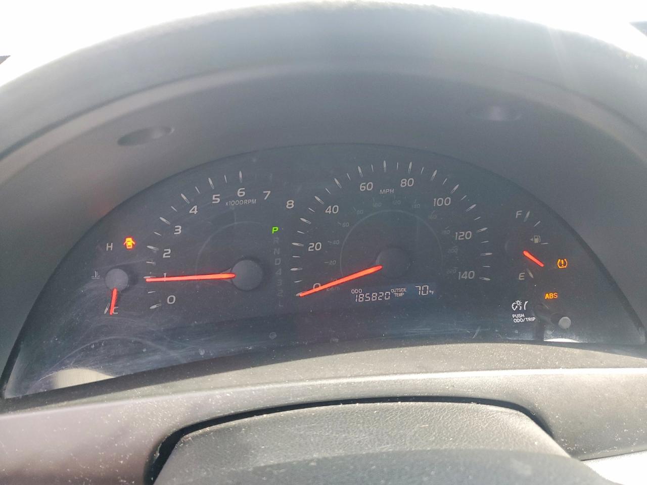 2009 TOYOTA CAMRY SE photo 17