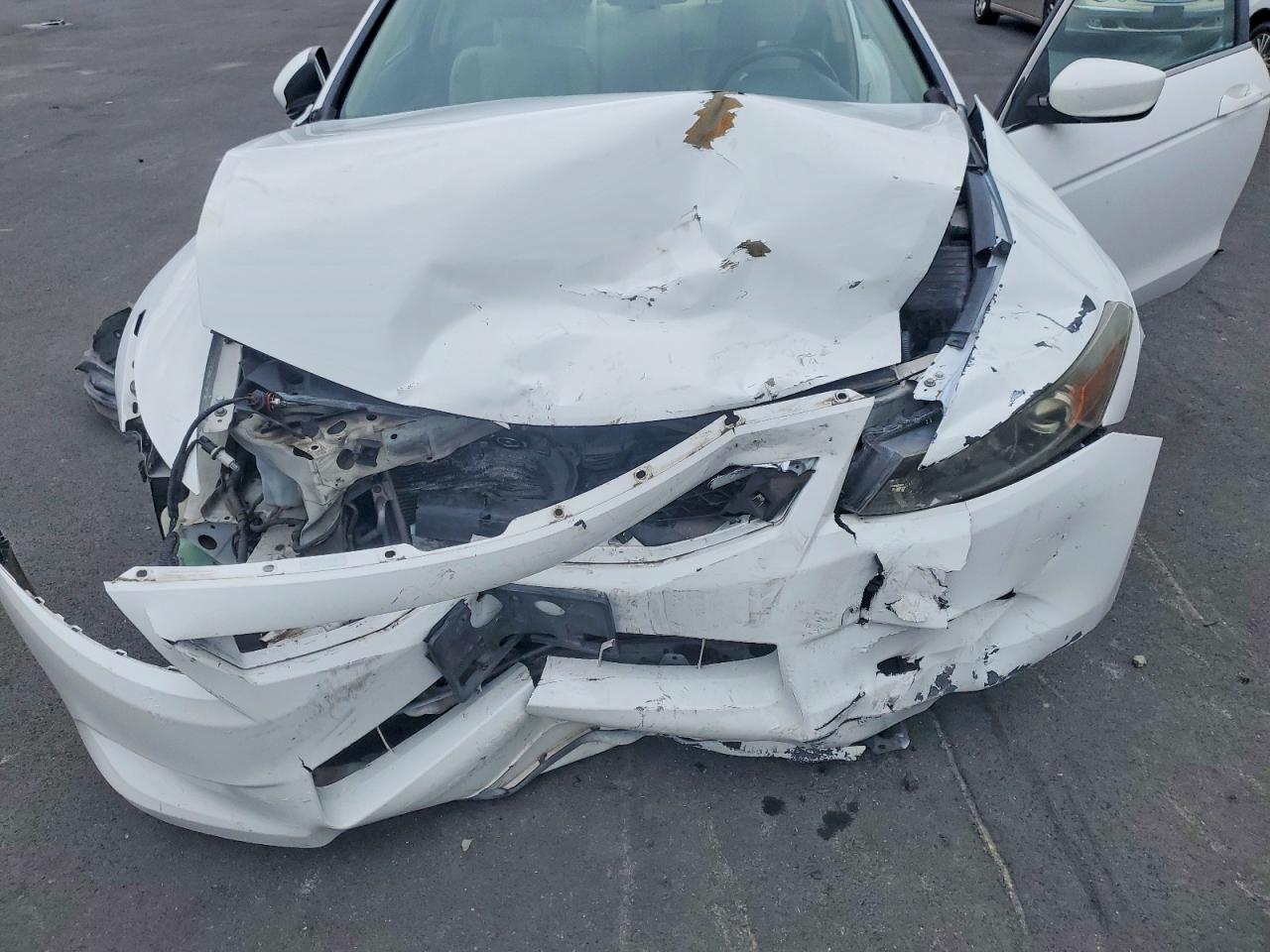 2009 HONDA ACCORD EXL photo 11