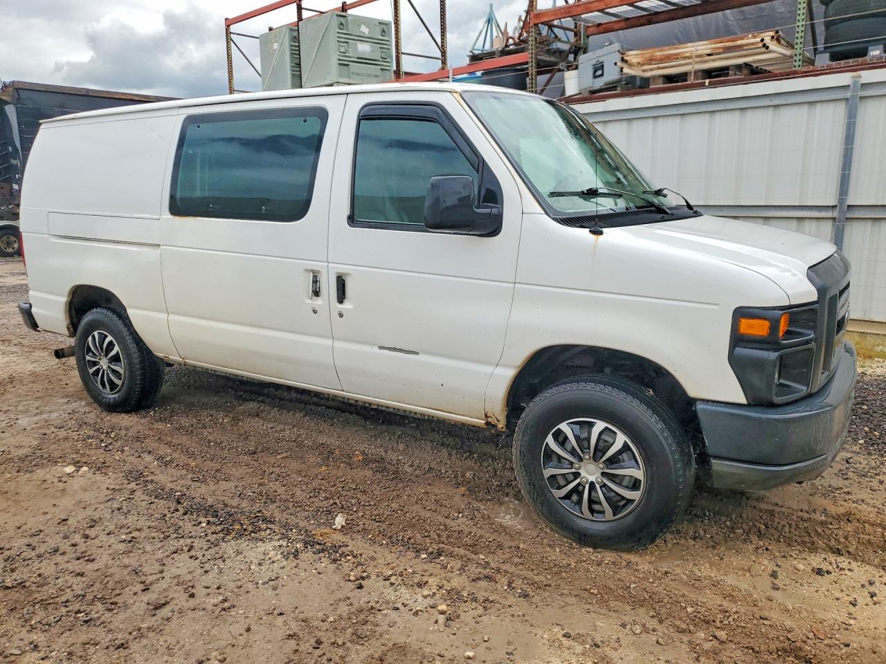 2011 FORD ECONOLINE E250 VAN photo 4