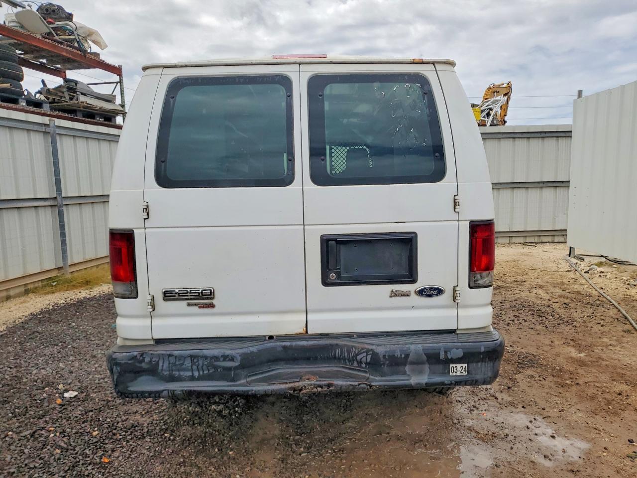 2011 FORD ECONOLINE E250 VAN photo 6