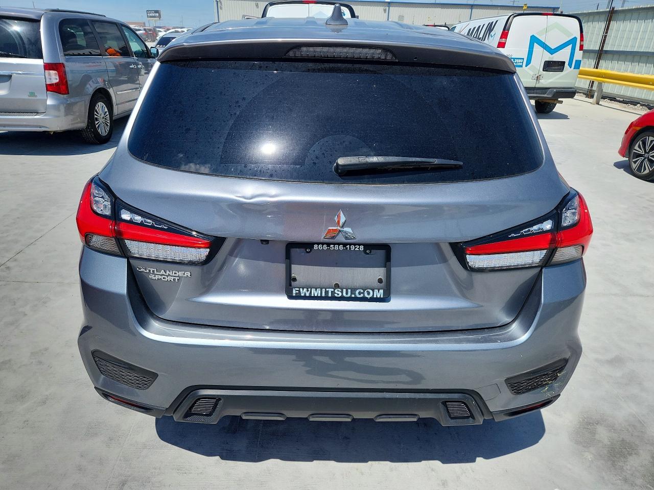 2022 MITSUBISHI OUTLANDER SPORT ES photo 16