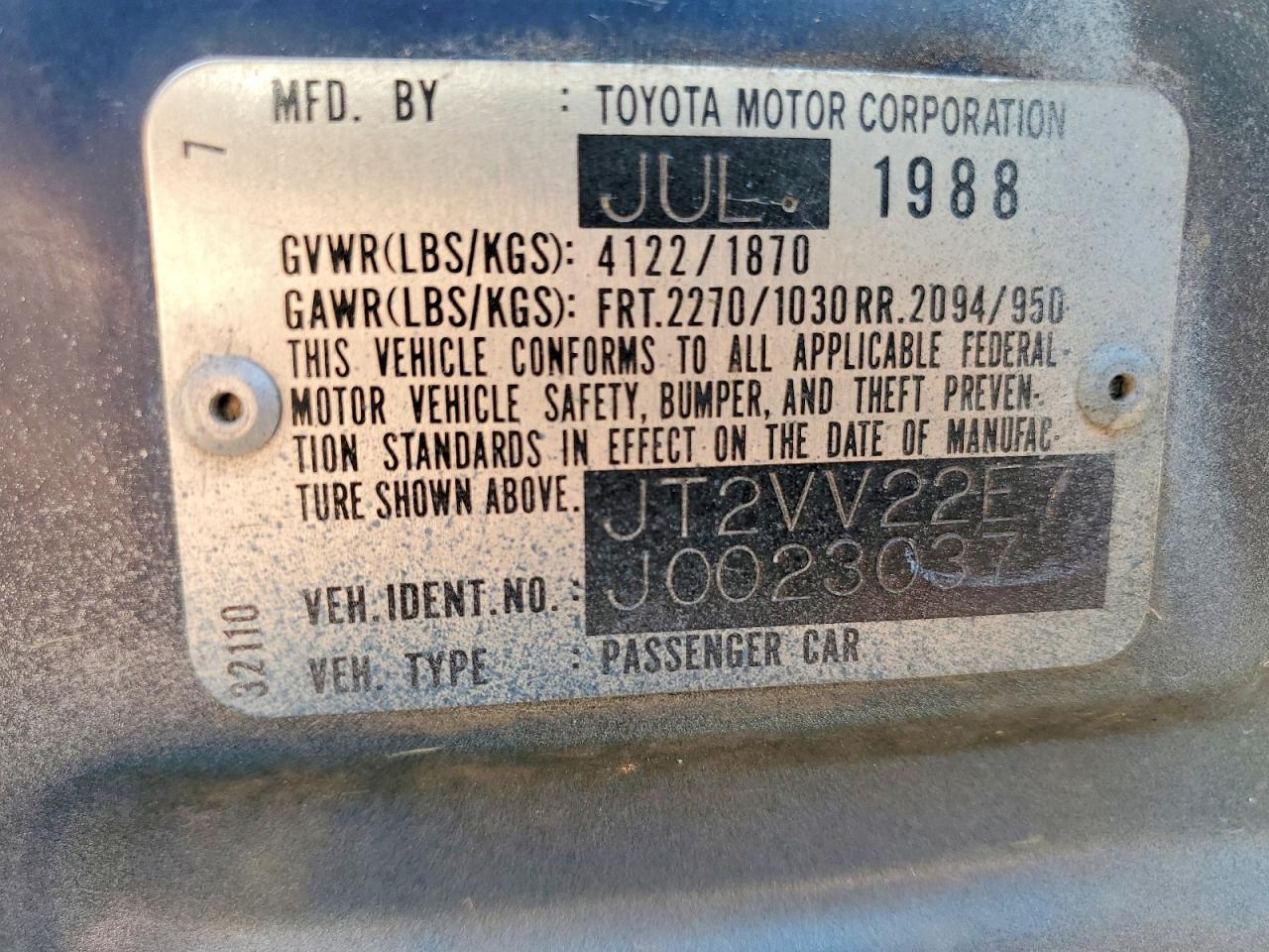 1988 TOYOTA CAMRY LE photo 34