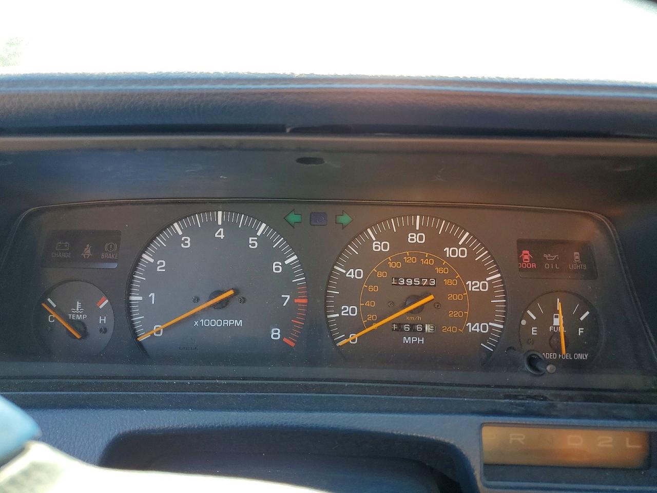 1988 TOYOTA CAMRY LE photo 25