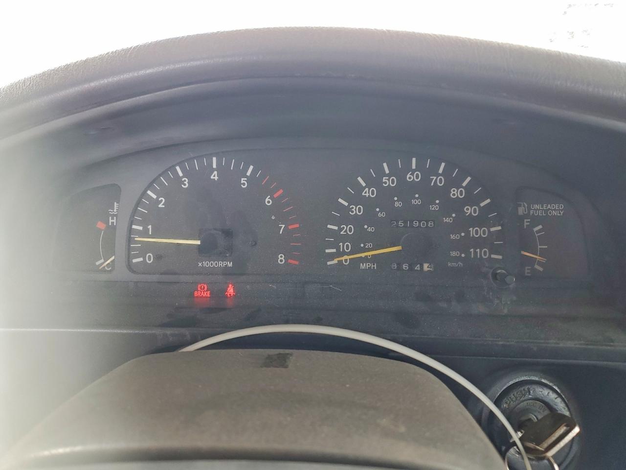1997 TOYOTA TACOMA XTRACAB photo 17