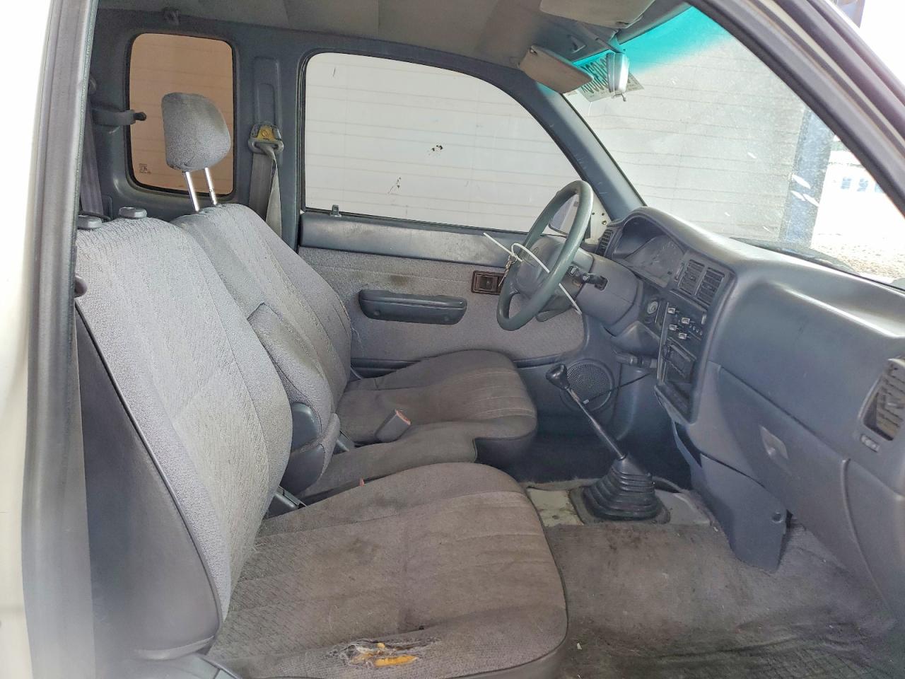 1997 TOYOTA TACOMA XTRACAB photo 19