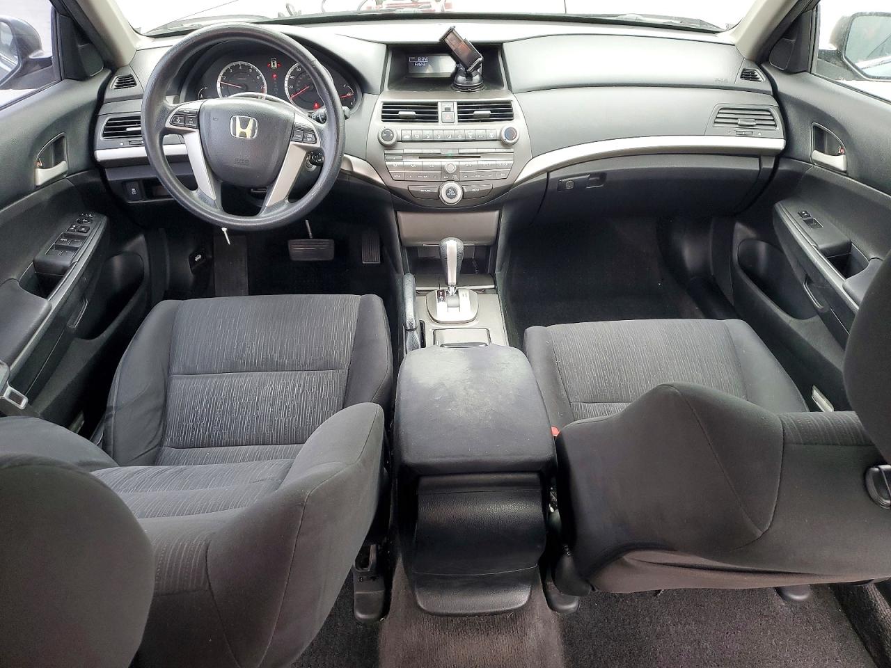 2012 HONDA ACCORD LX photo 22
