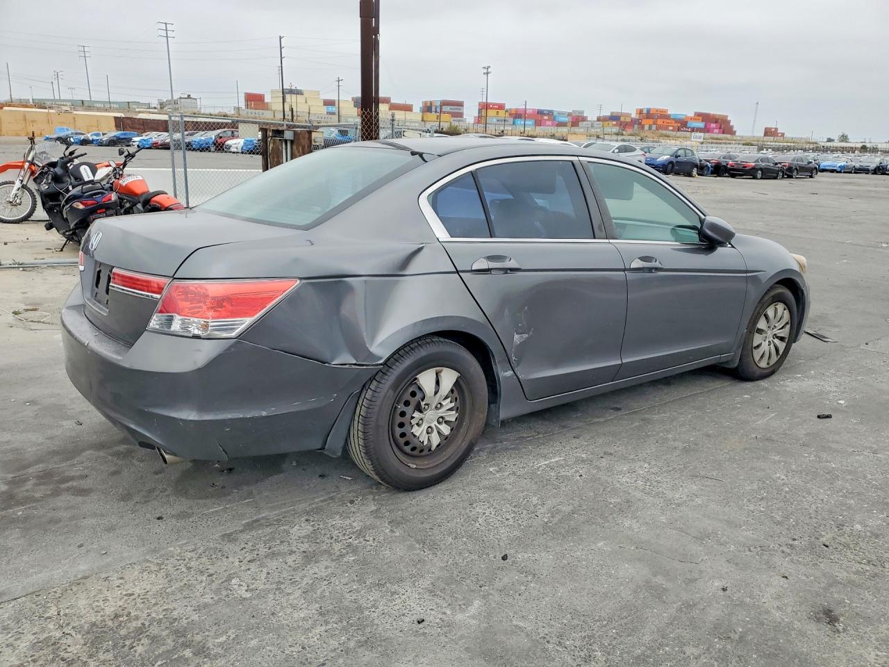 2012 HONDA ACCORD LX photo 7