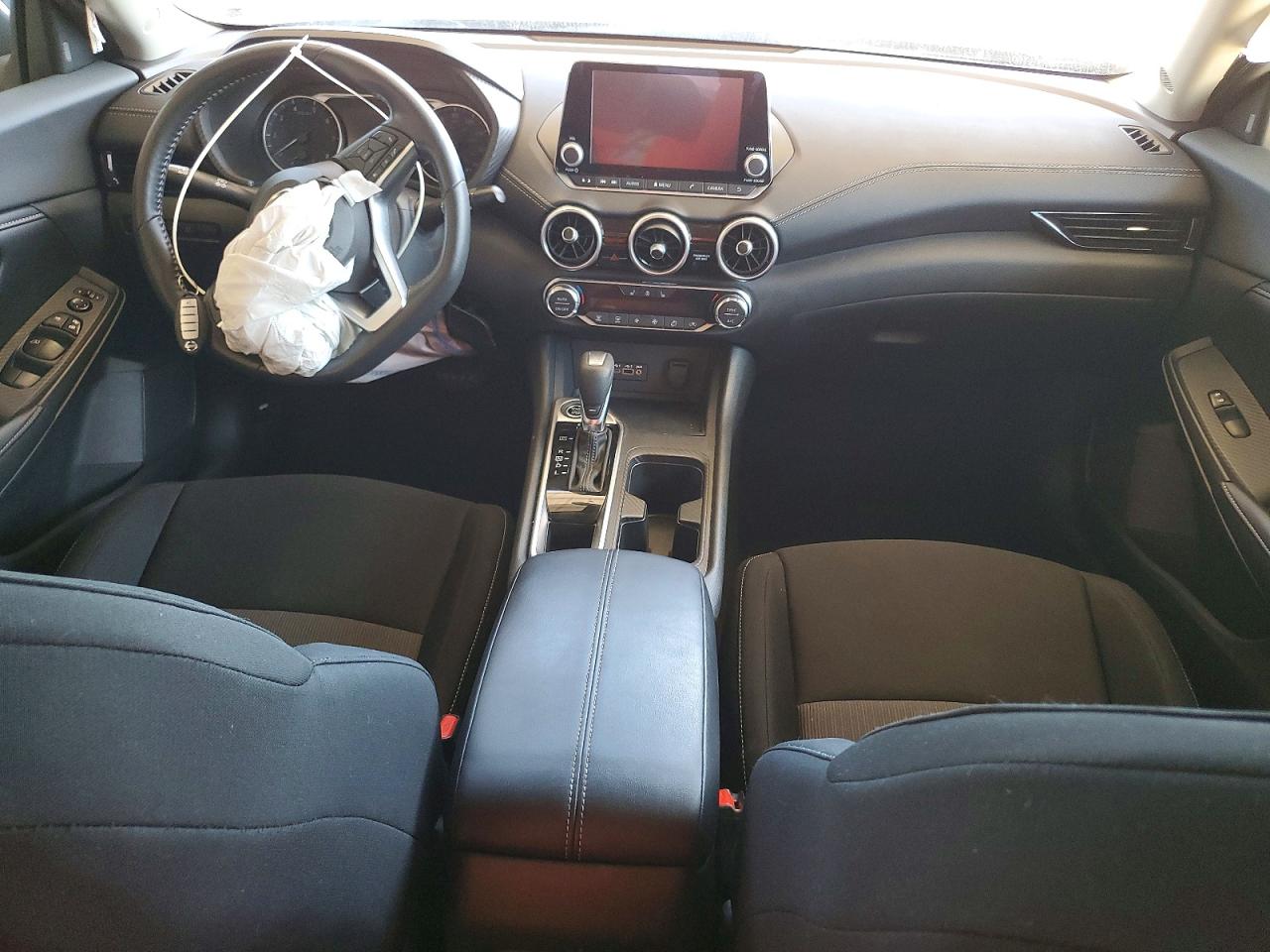 2022 NISSAN SENTRA SV photo 22