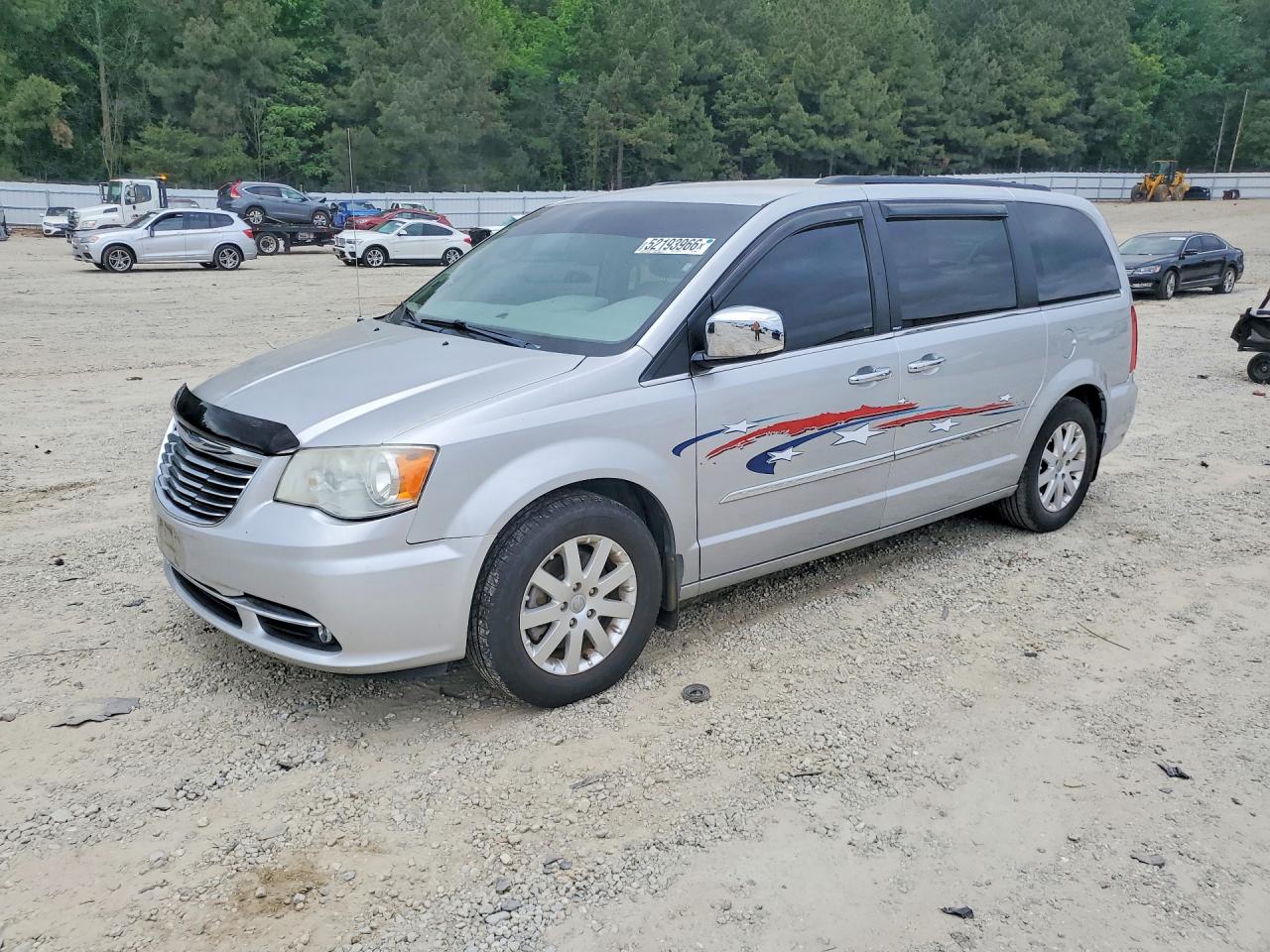2012 CHRYSLER TOWN & COUNTRY