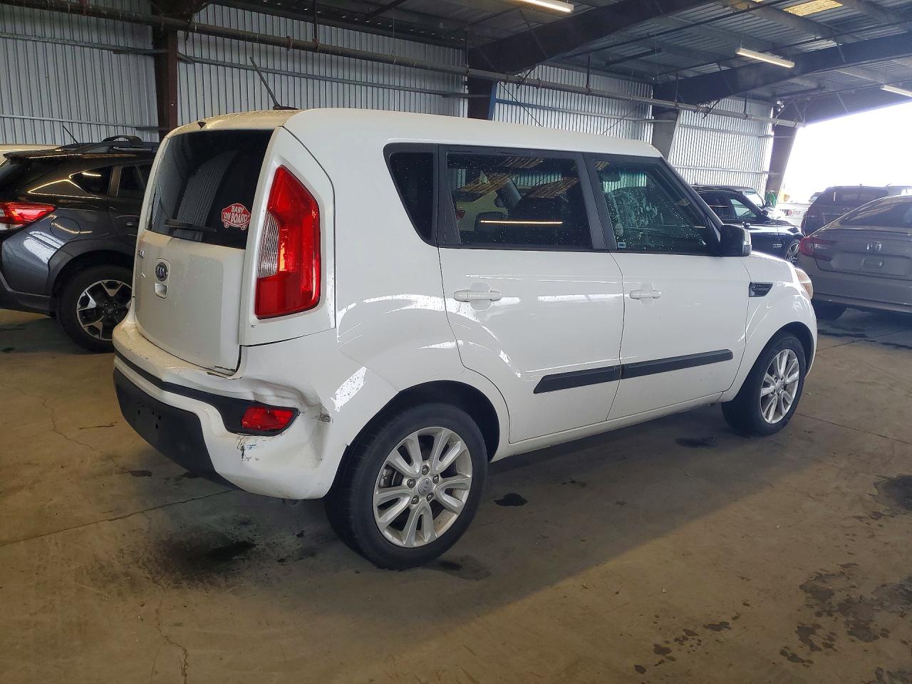 2012 KIA SOUL + photo 5