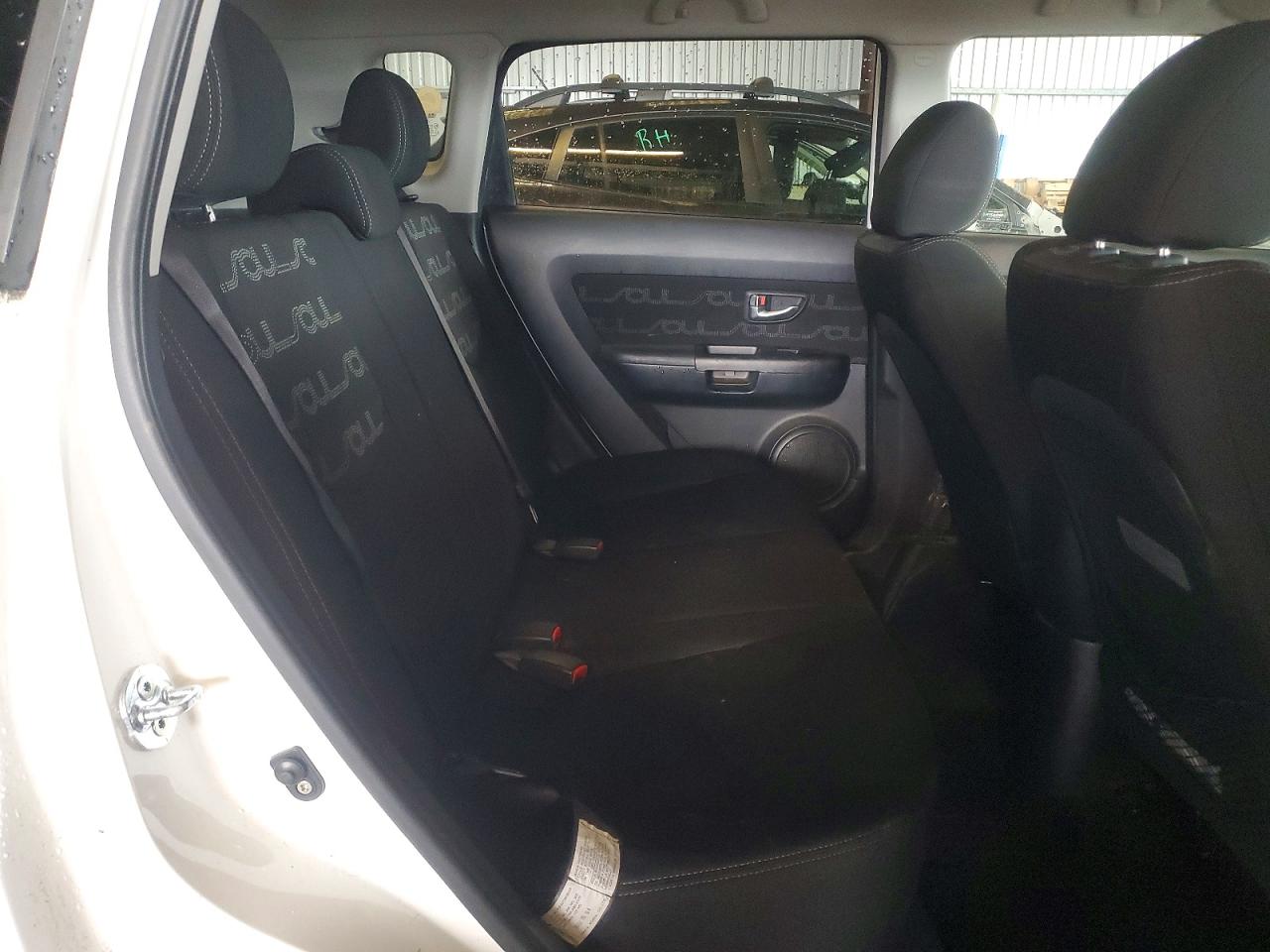 2012 KIA SOUL + photo 19