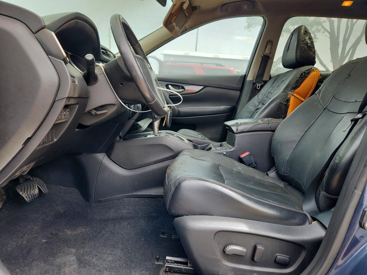 2014 NISSAN ROGUE SL photo 19