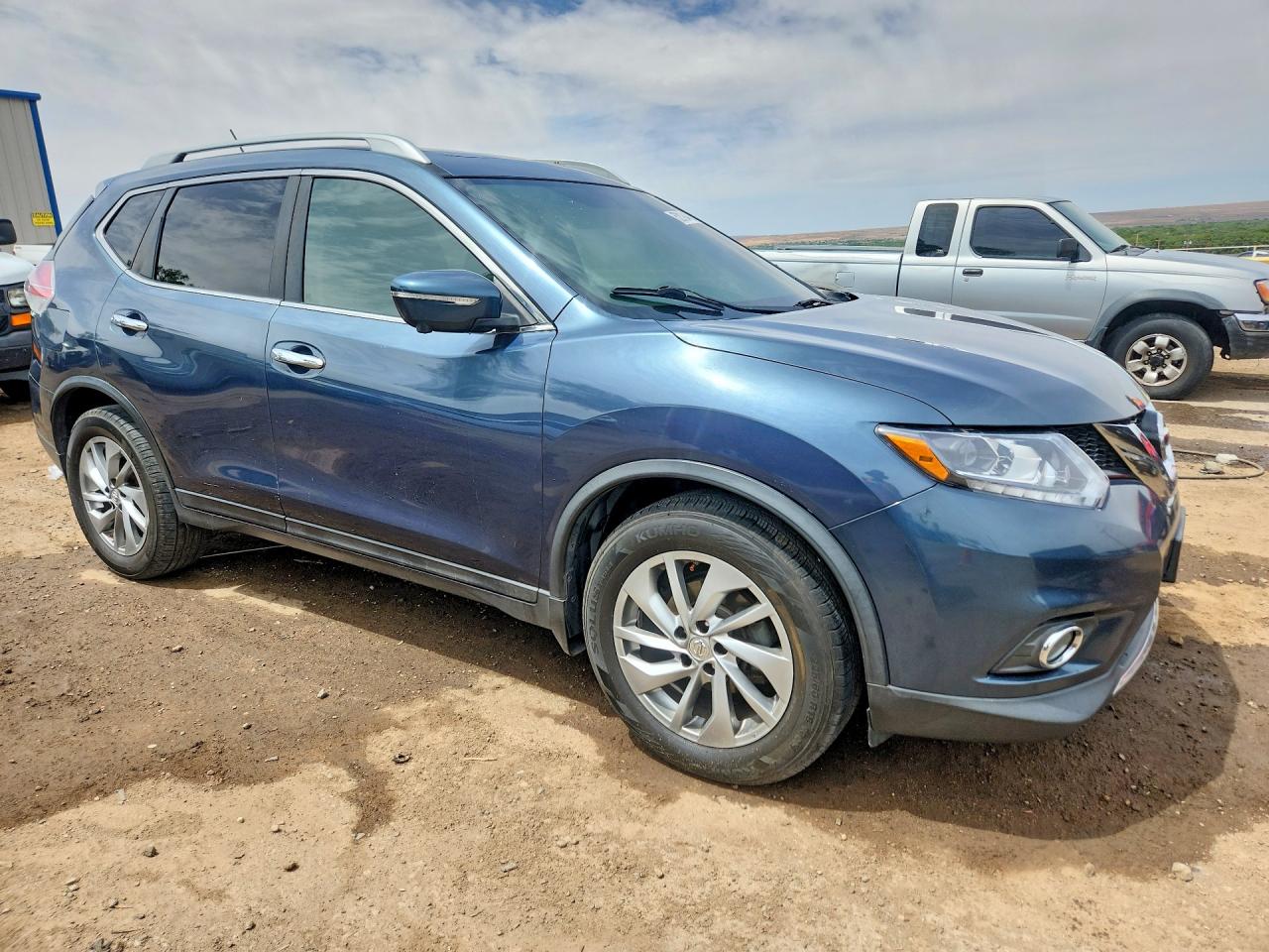 2014 NISSAN ROGUE SL photo 10