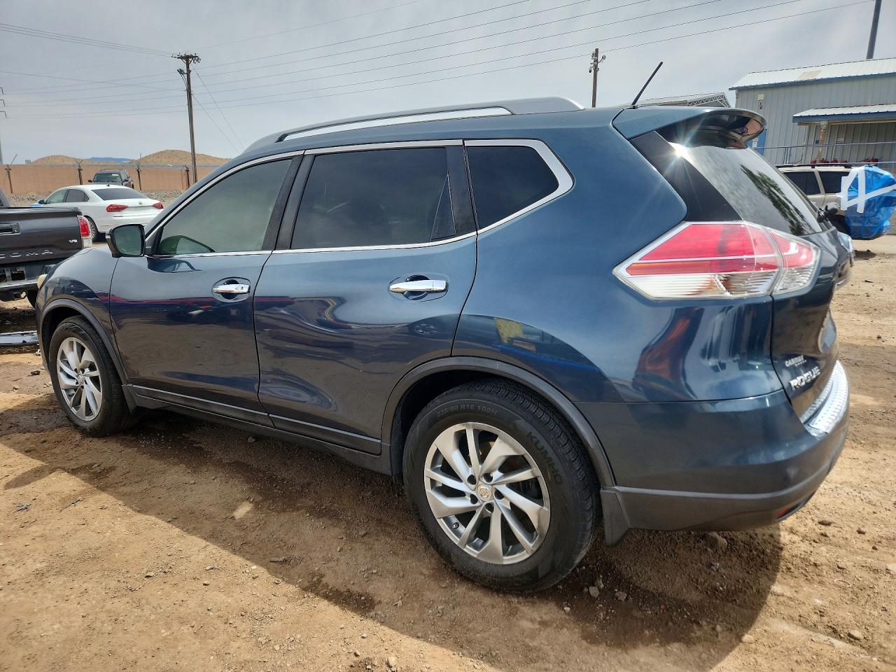 2014 NISSAN ROGUE SL photo 4