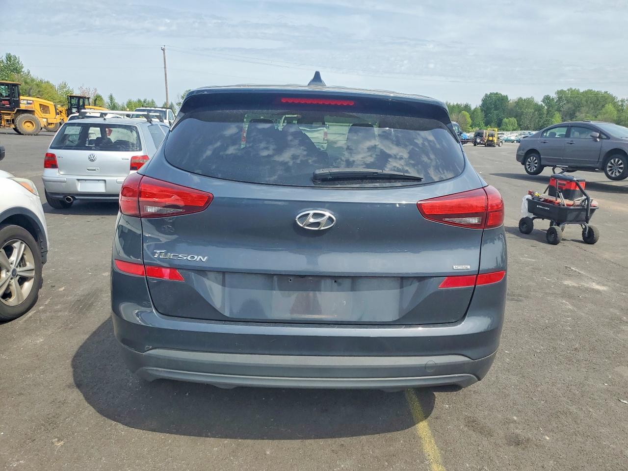 2019 HYUNDAI TUCSON SE photo 16