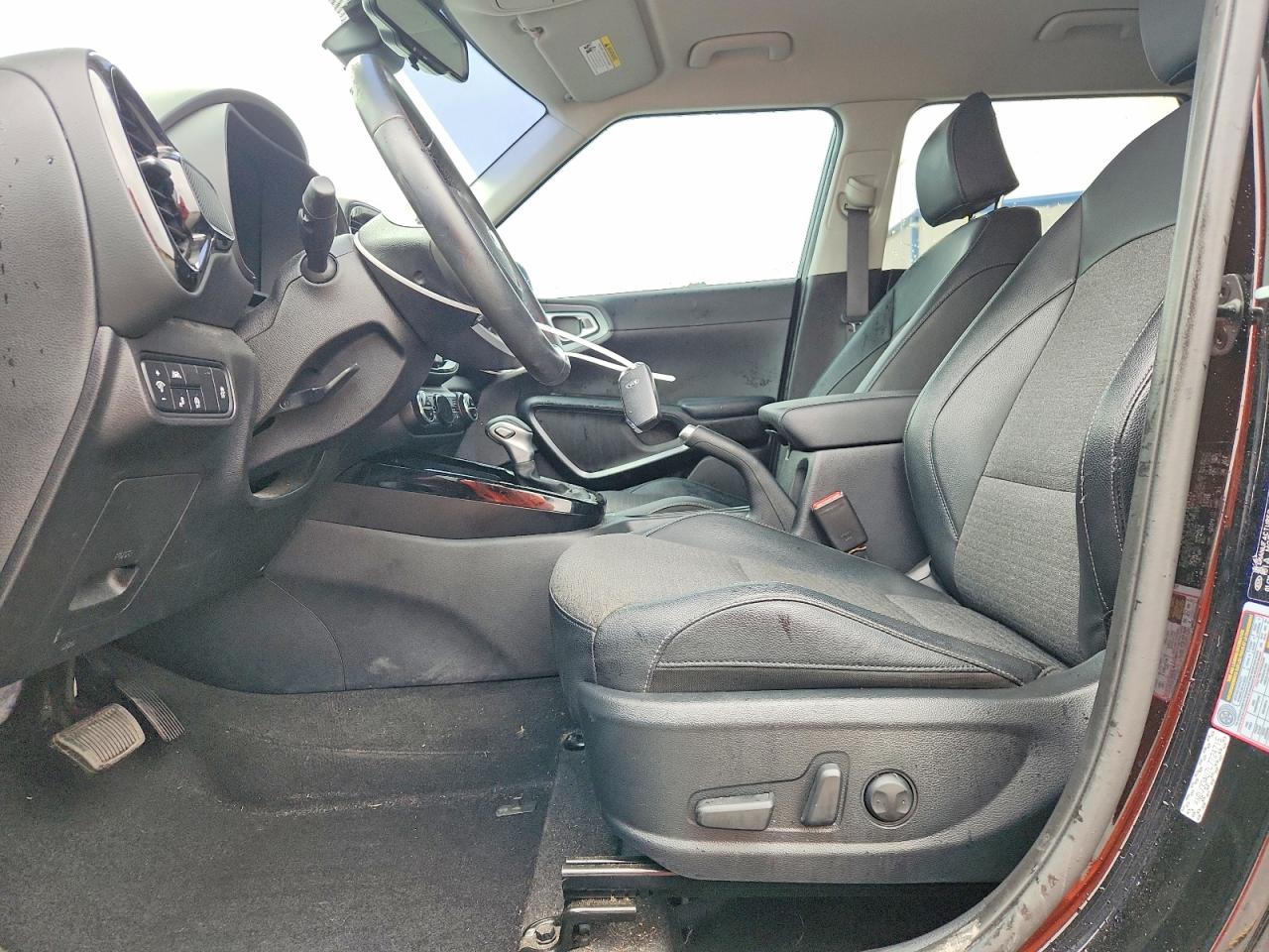 2020 KIA SOUL EX photo 13