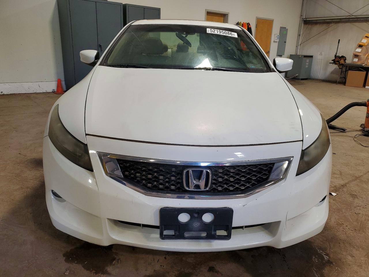 2010 HONDA ACCORD EXL photo 9