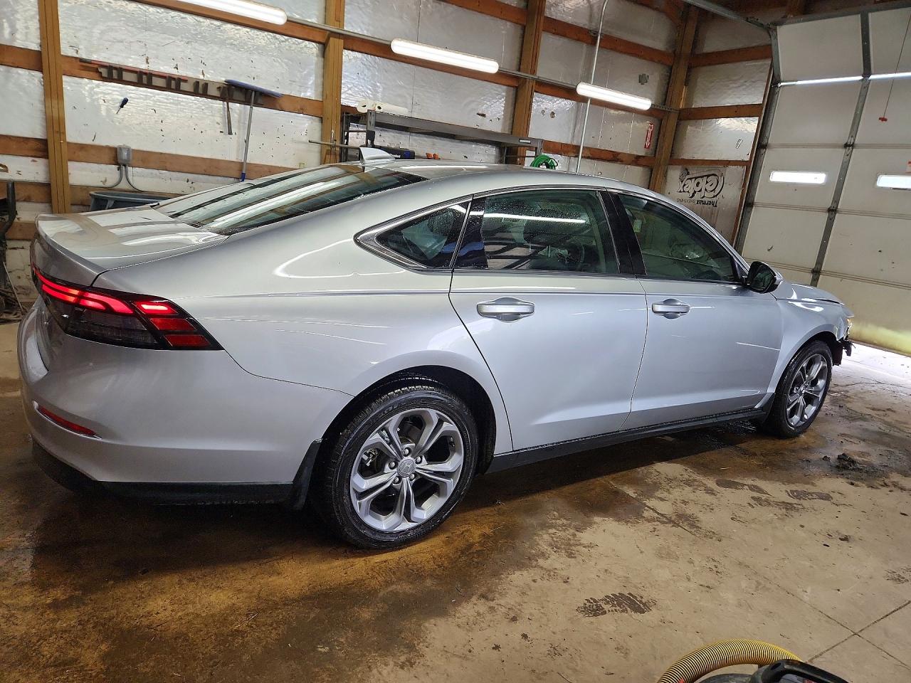 2024 HONDA ACCORD EX photo 7